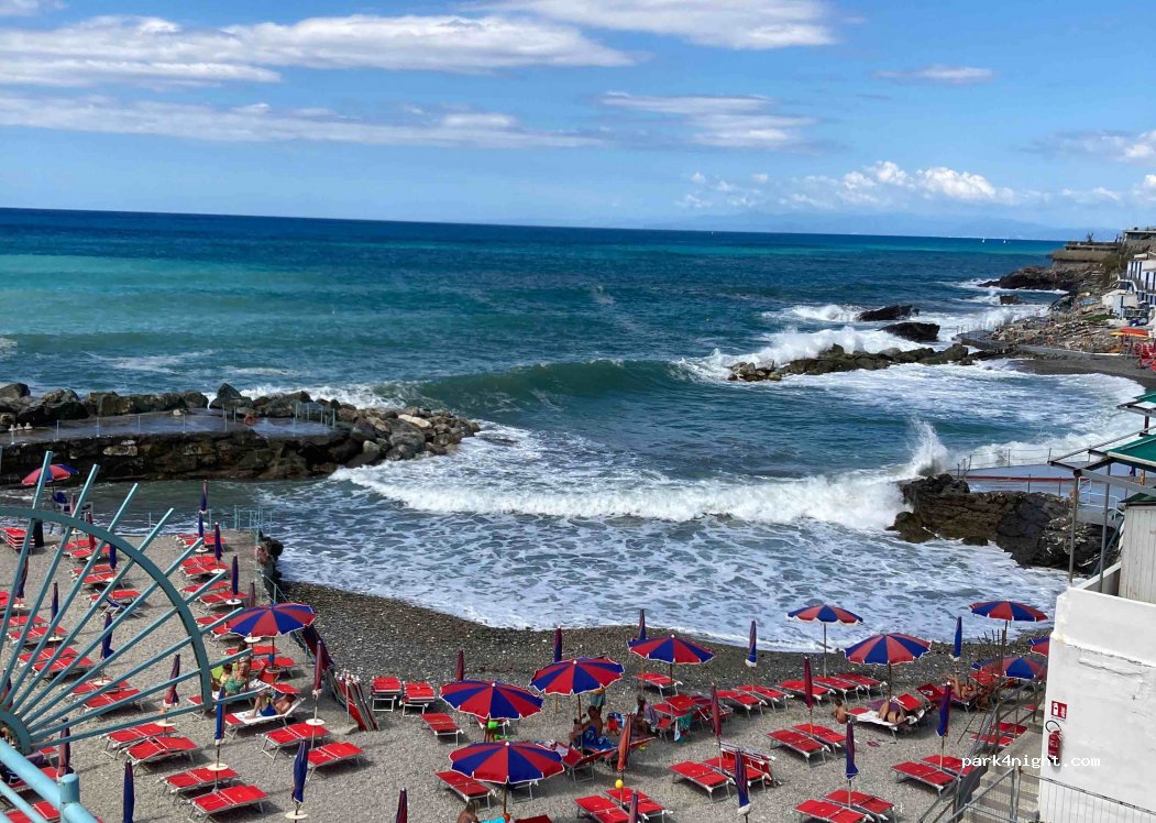 (16148) Genova - 6 Via Nicola Fabrizi — foto