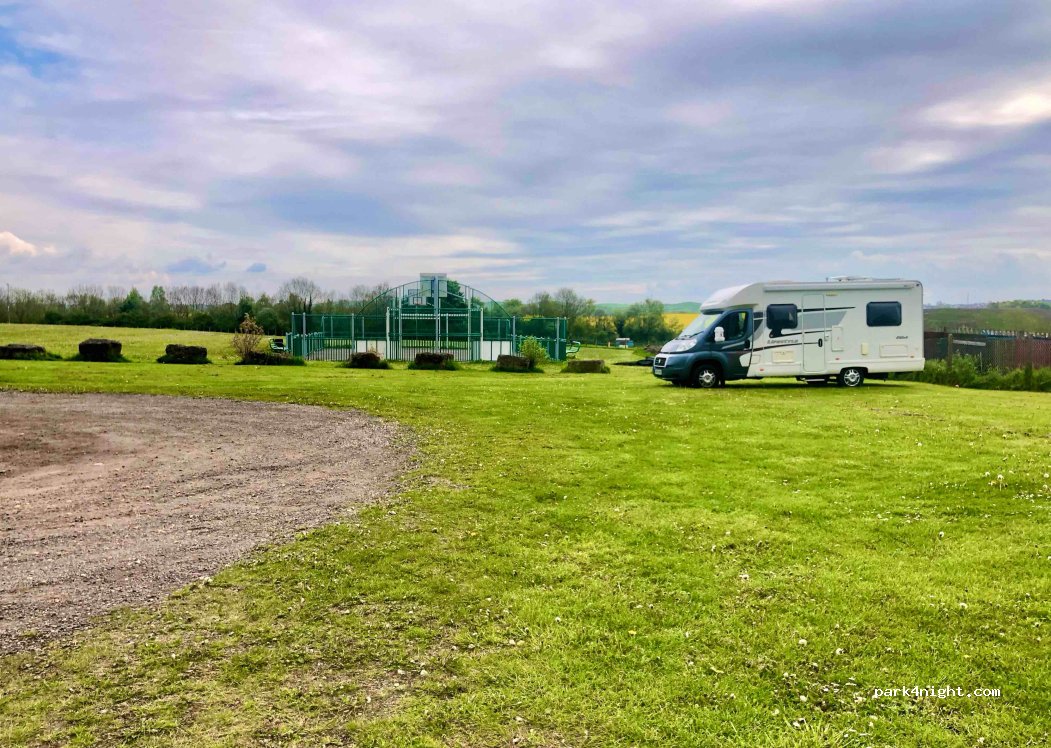 Hesleden Club Car Park — foto 3