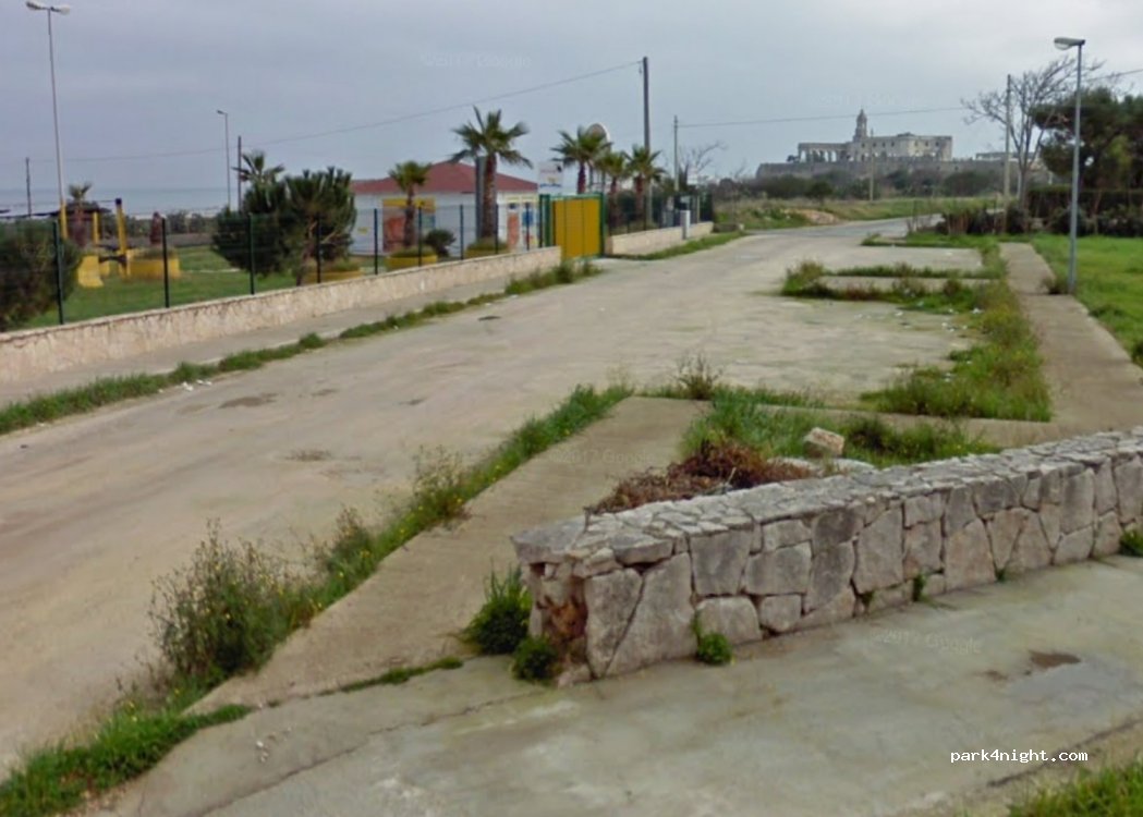 (70044) Polignano a mare - 209 Via Bilità di Servizio Lato Mare — foto