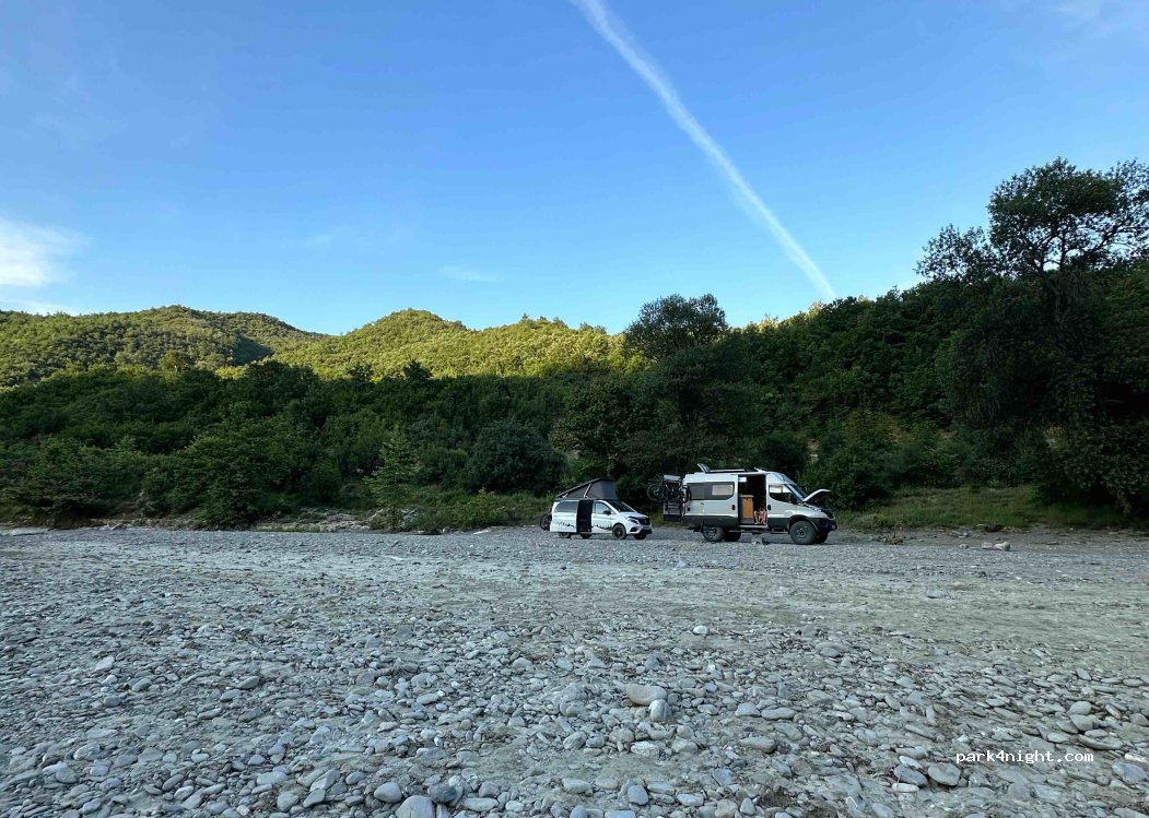 (5001) Berat - Unnamed Road — foto 3