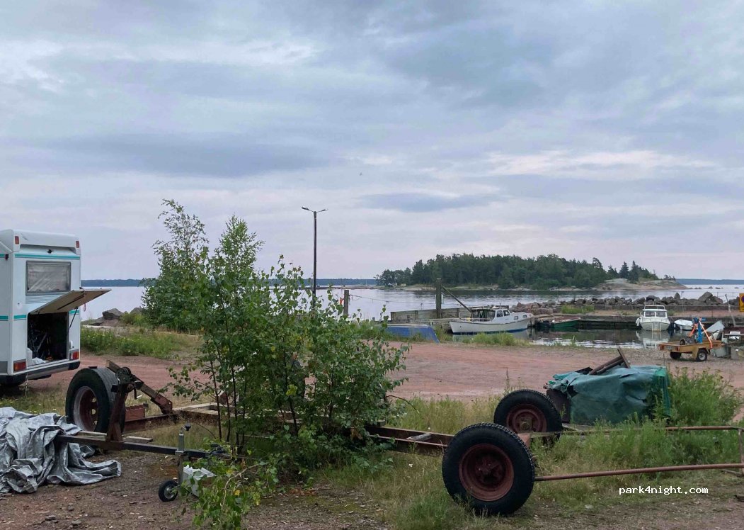 (48130) Kotka - 1 Katajatie — foto