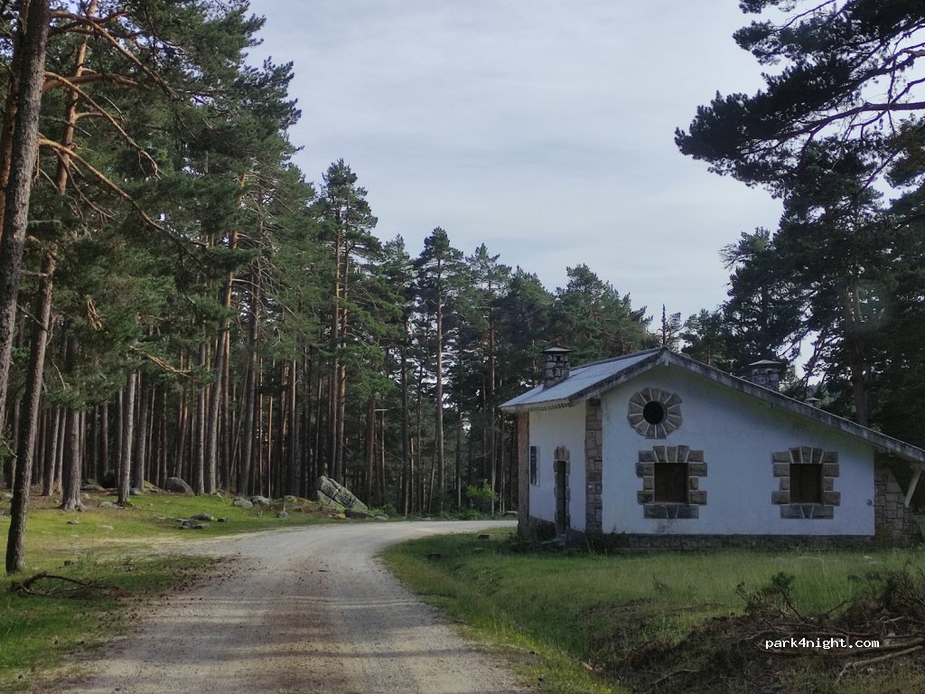 (42158) Duruelo de la Sierra - Unnamed Road — foto 2