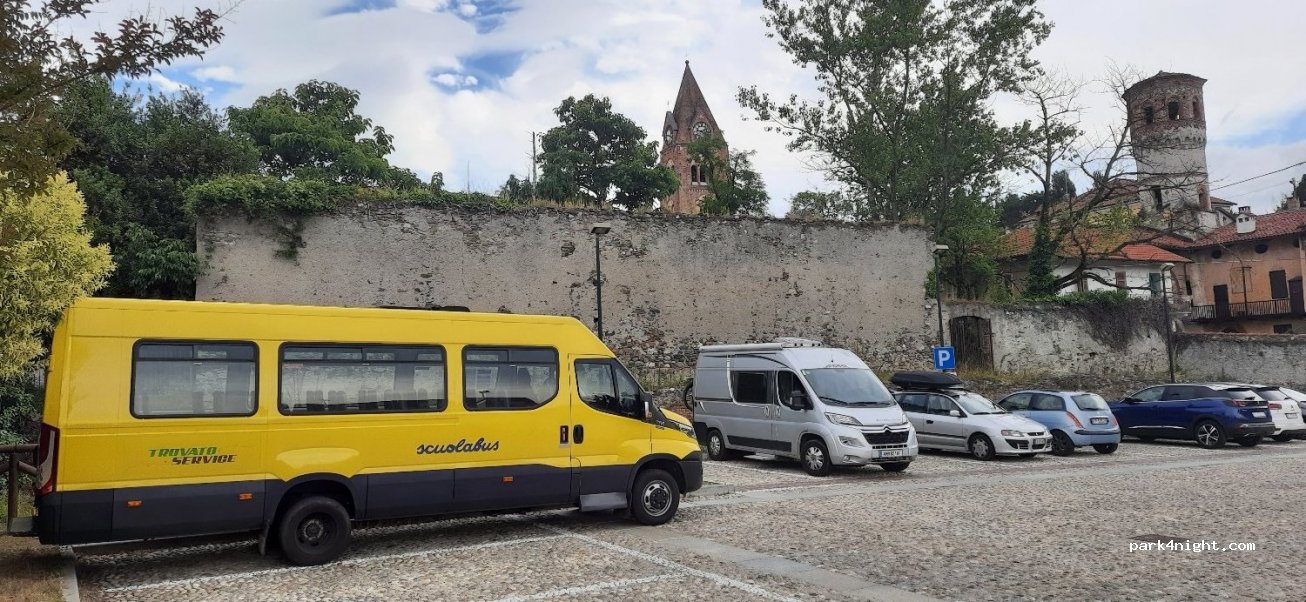 (10051) Avigliana - 33 Via dell'Orologio — foto