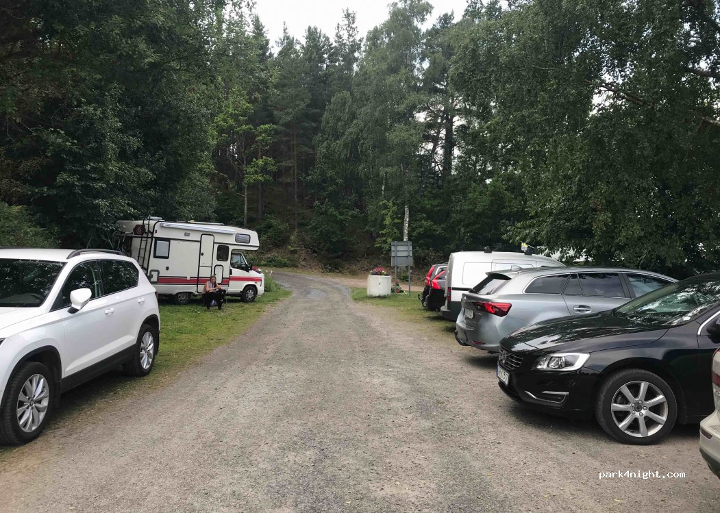 (566 93)  - 1 Skämningsfors Brandstorps Båthamn — foto 2