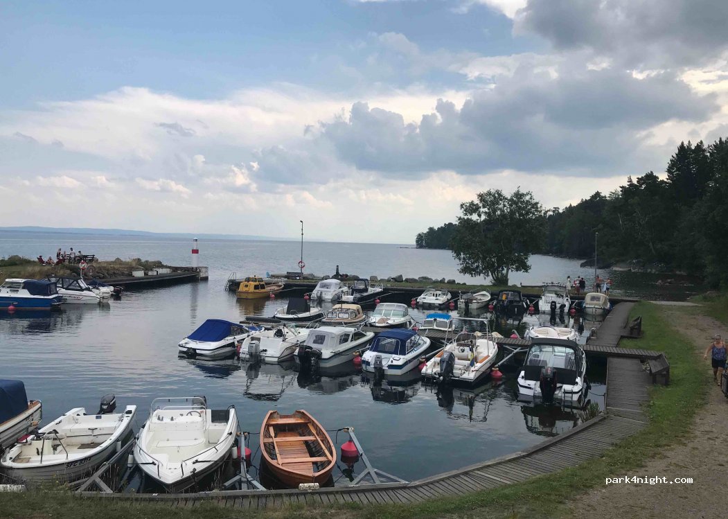 (566 93)  - 1 Skämningsfors Brandstorps Båthamn — foto 3