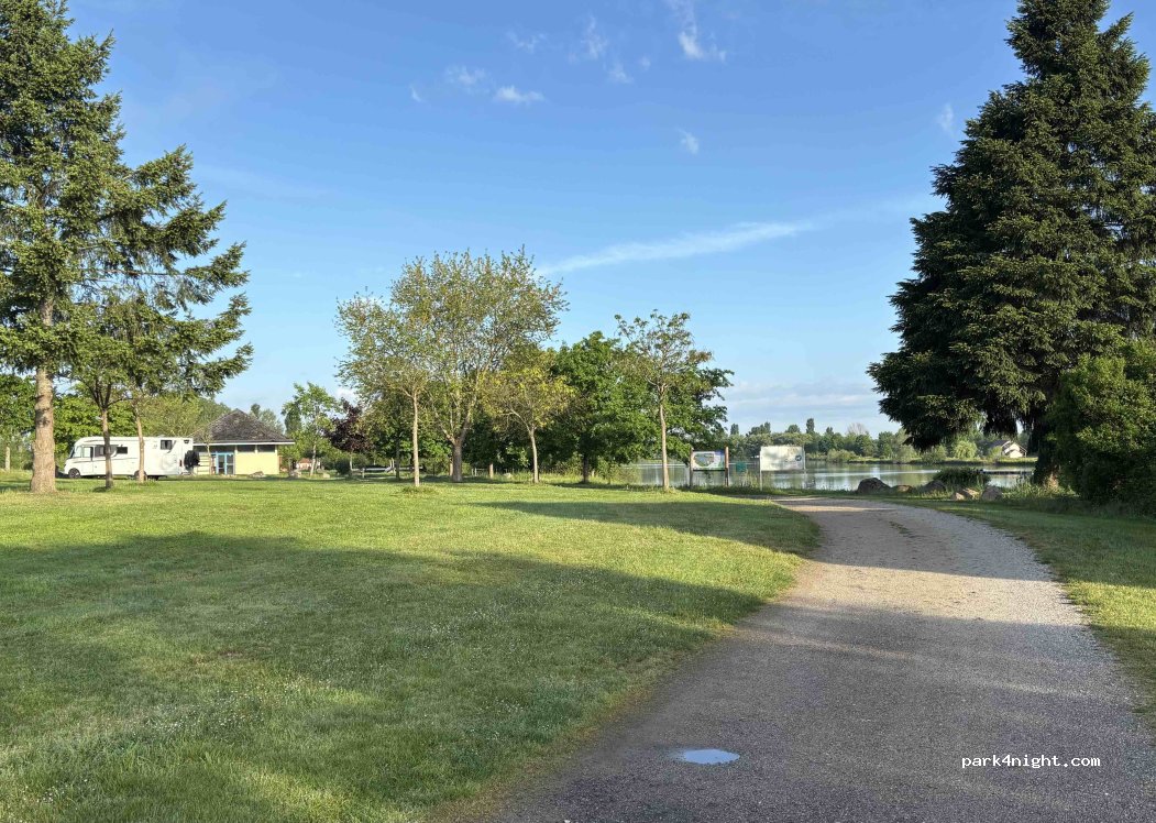 (03470) Pierrefitte-sur-Loire - 5 Le Bassin — foto 4