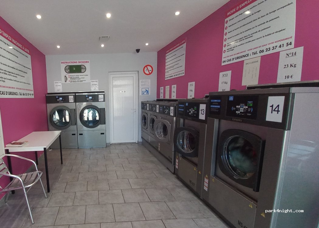 (58240) Saint-Pierre-le-Moûtier - 41 Rue du Commandant Leiffeit — foto