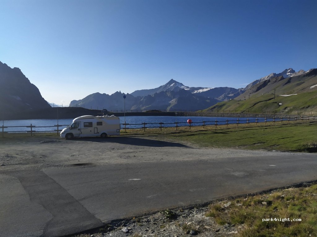 (73480) Bonneval-sur-Arc - D902 — foto