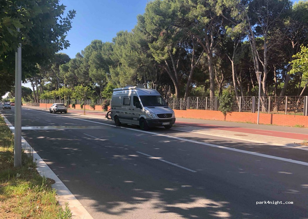 (43850) Cambrils - 29 Avinguda Adelaida — foto