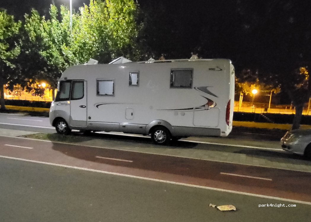 (43850) Cambrils - 29 Avinguda Adelaida — foto 2