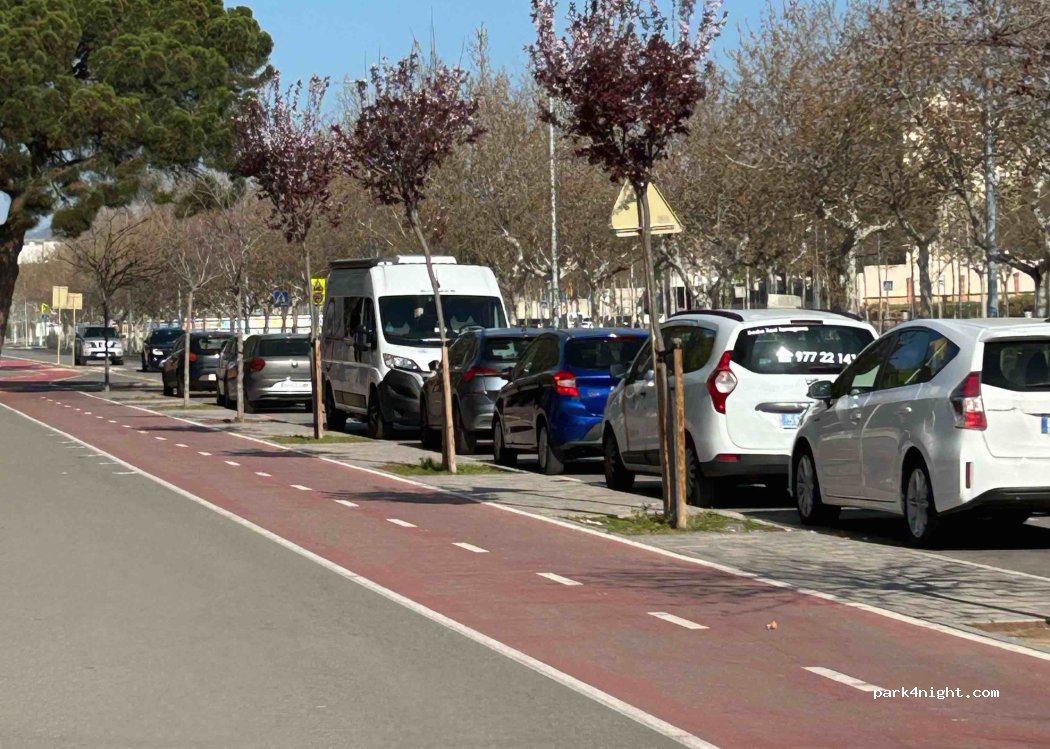 (43850) Cambrils - 29 Avinguda Adelaida — foto 3