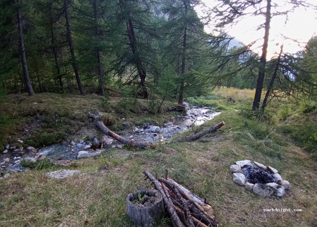 (05600) Ceillac - Unnamed Road — foto