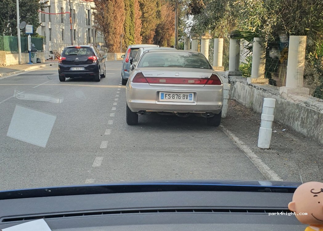 (06200) Nice - 69 Chemin de l'Archet — foto