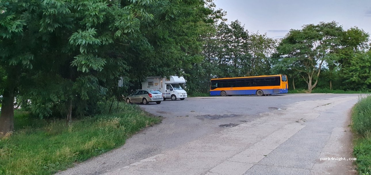 (692 01) Pavlov - Družstevní — foto