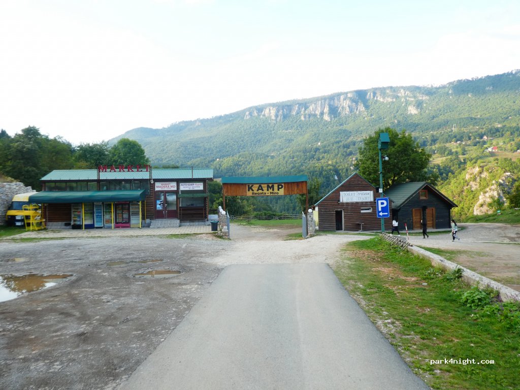 Auto KAMP — foto