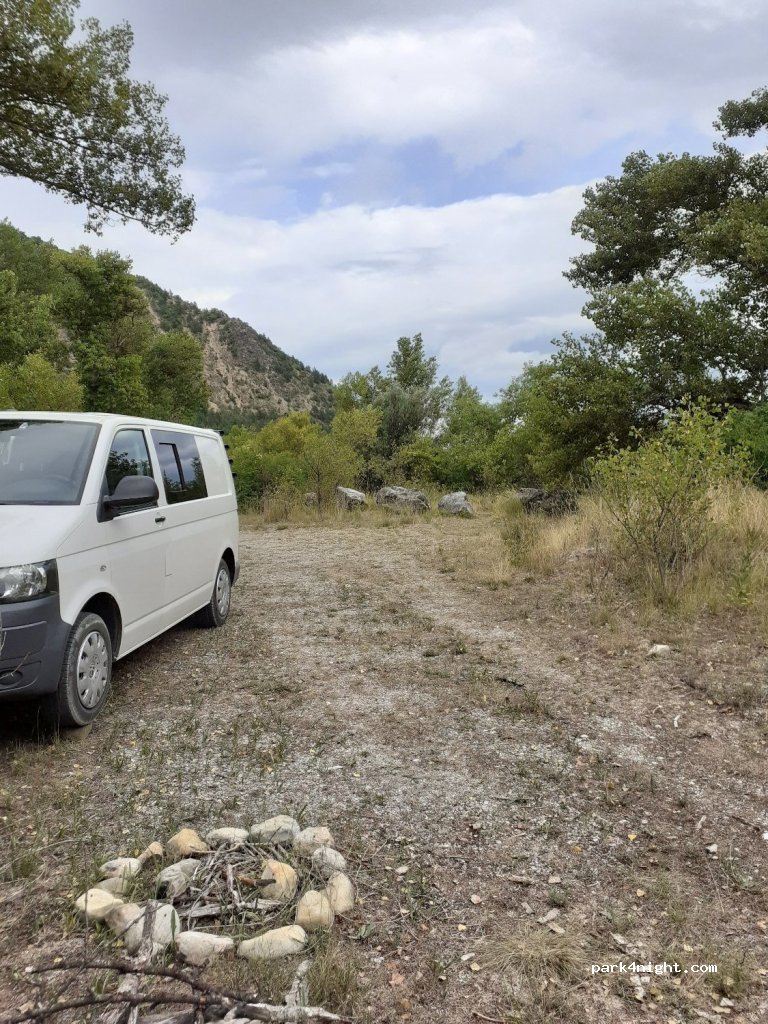 (05700) Montrond - Unnamed Road — foto