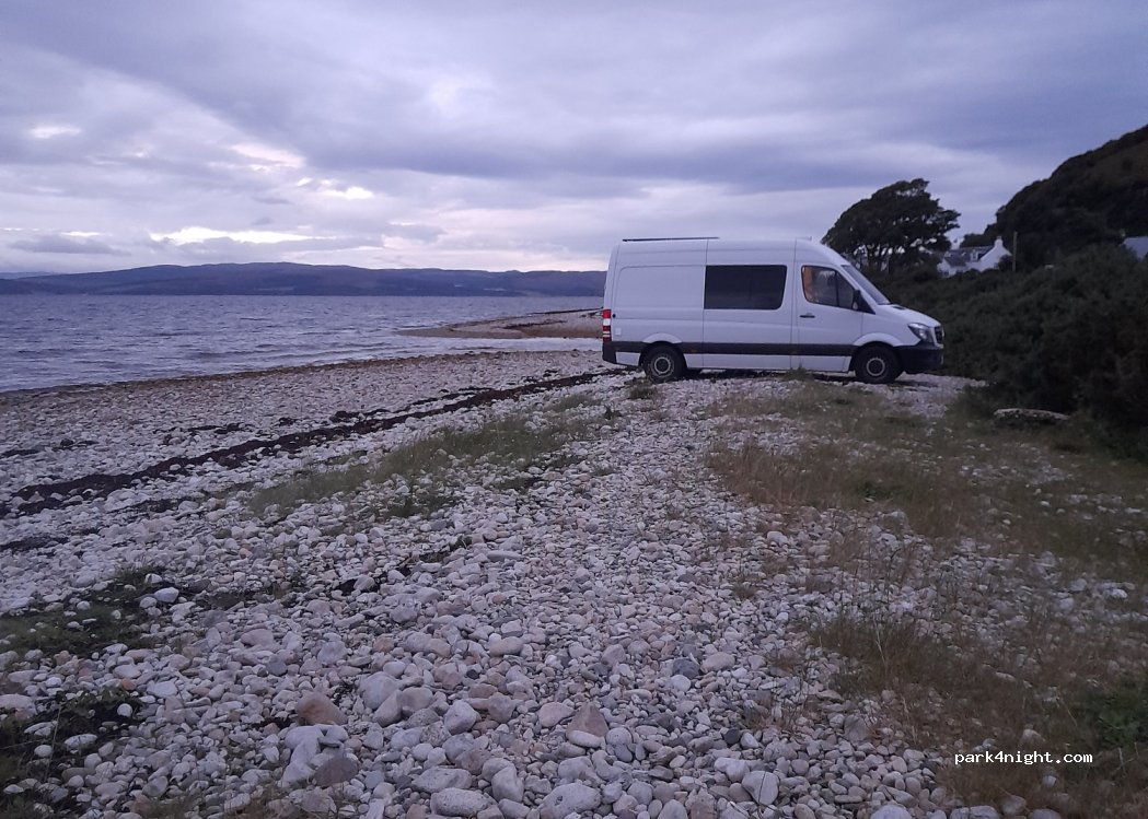 (KA27 8HN) Lochranza - 8 The Row — foto