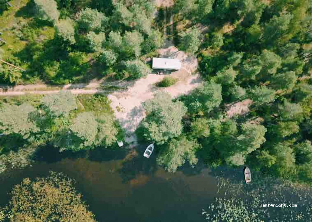 (360 51) Hovmantorp - Unnamed Road — foto