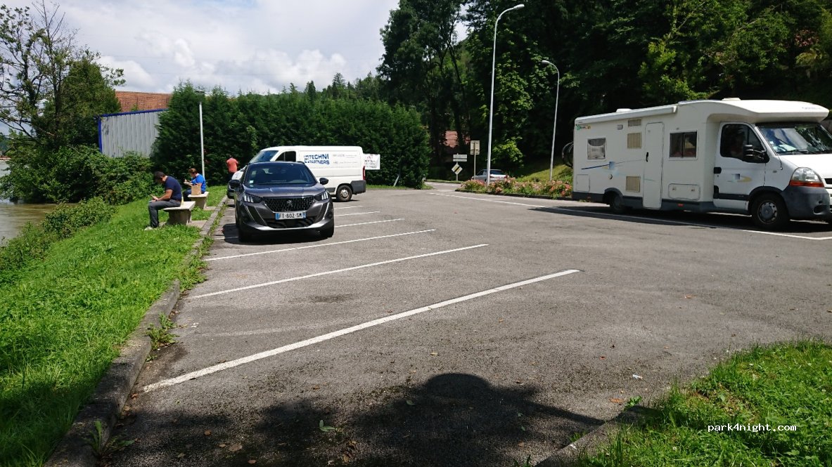 (25150) Pont-de-Roide - 1 Rue de Chatey — foto