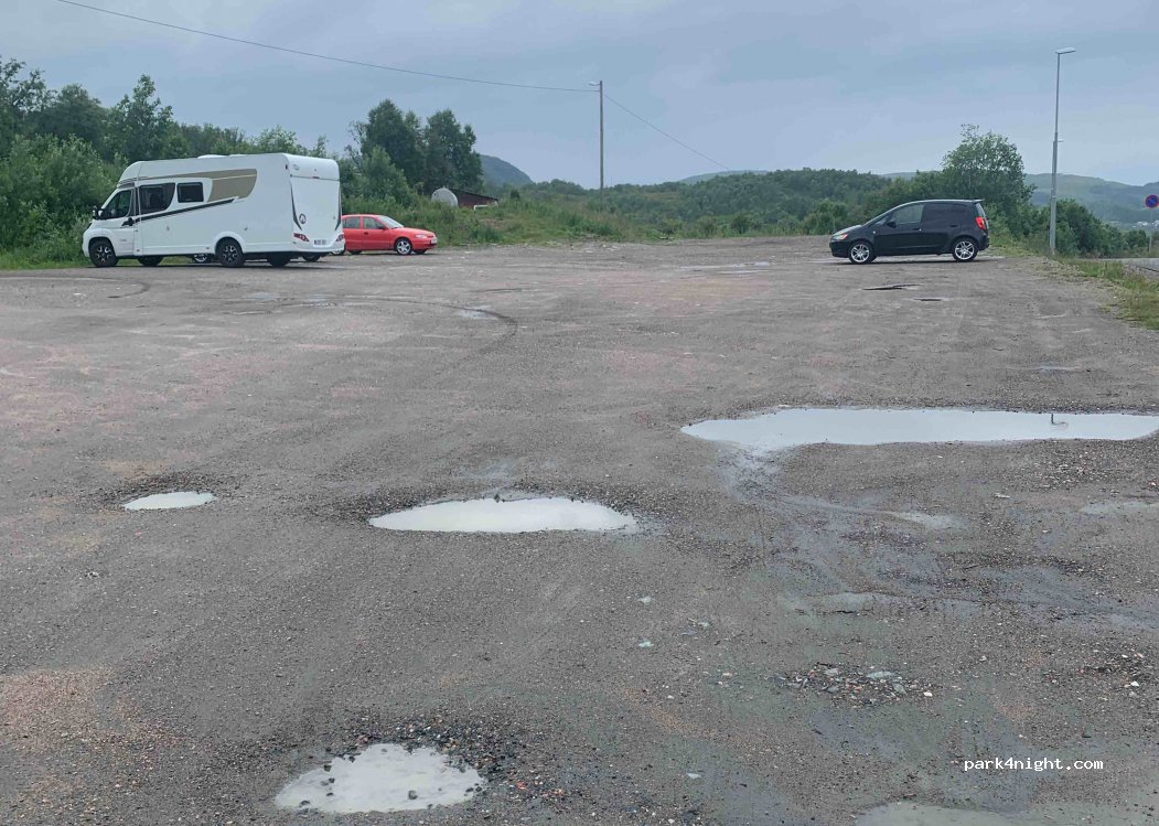 (8400) Sortland - 17B Lilleheia — foto