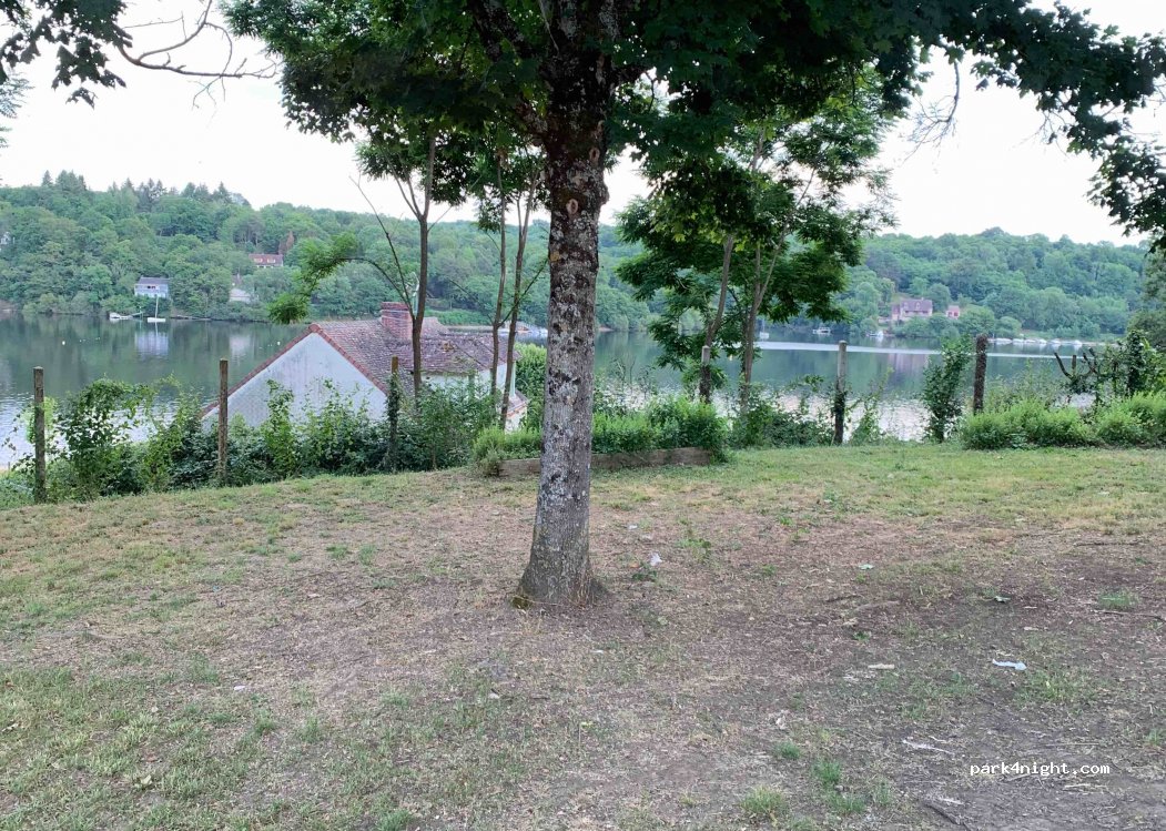 (36270) Éguzon-Chantôme - 7 Chemin de la Plage — foto 4