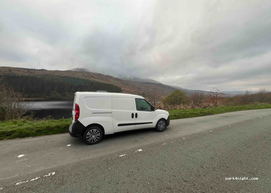 (LL24) Betws-y-Coed - 70 A4086 — foto 5