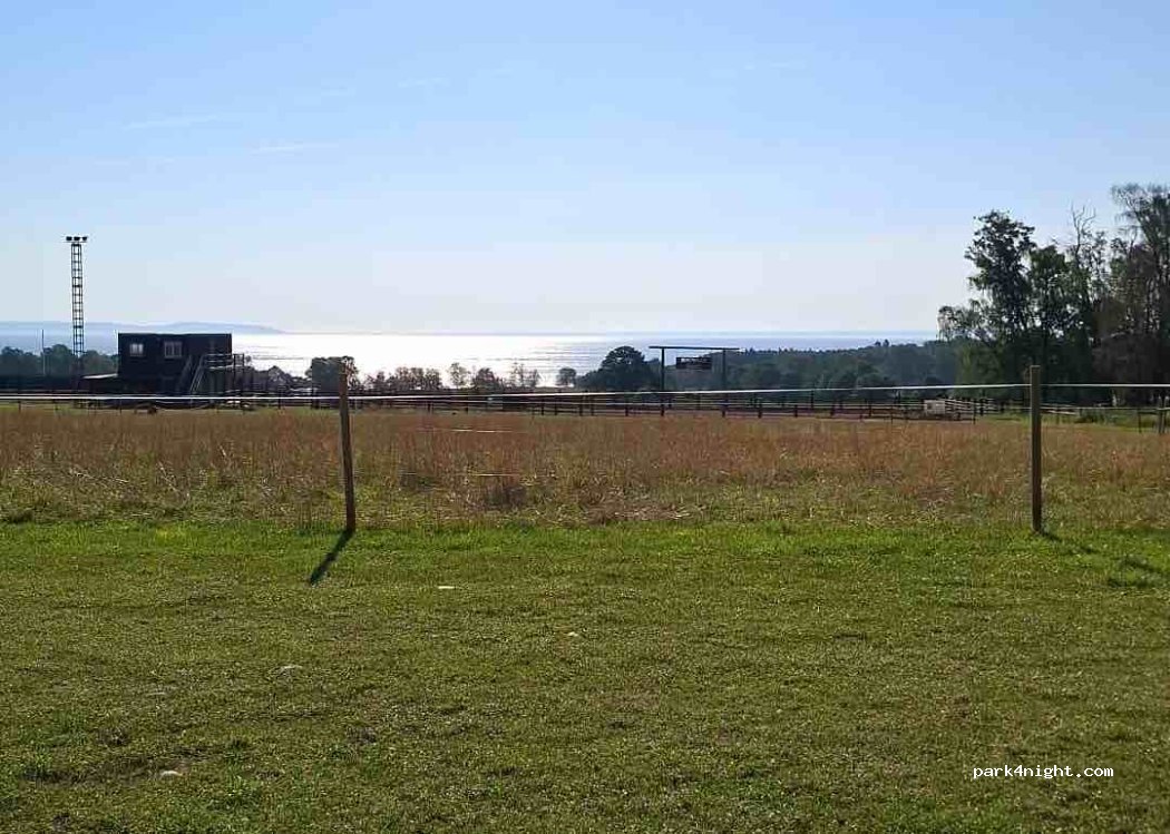 Maplerock Ranch — foto 3
