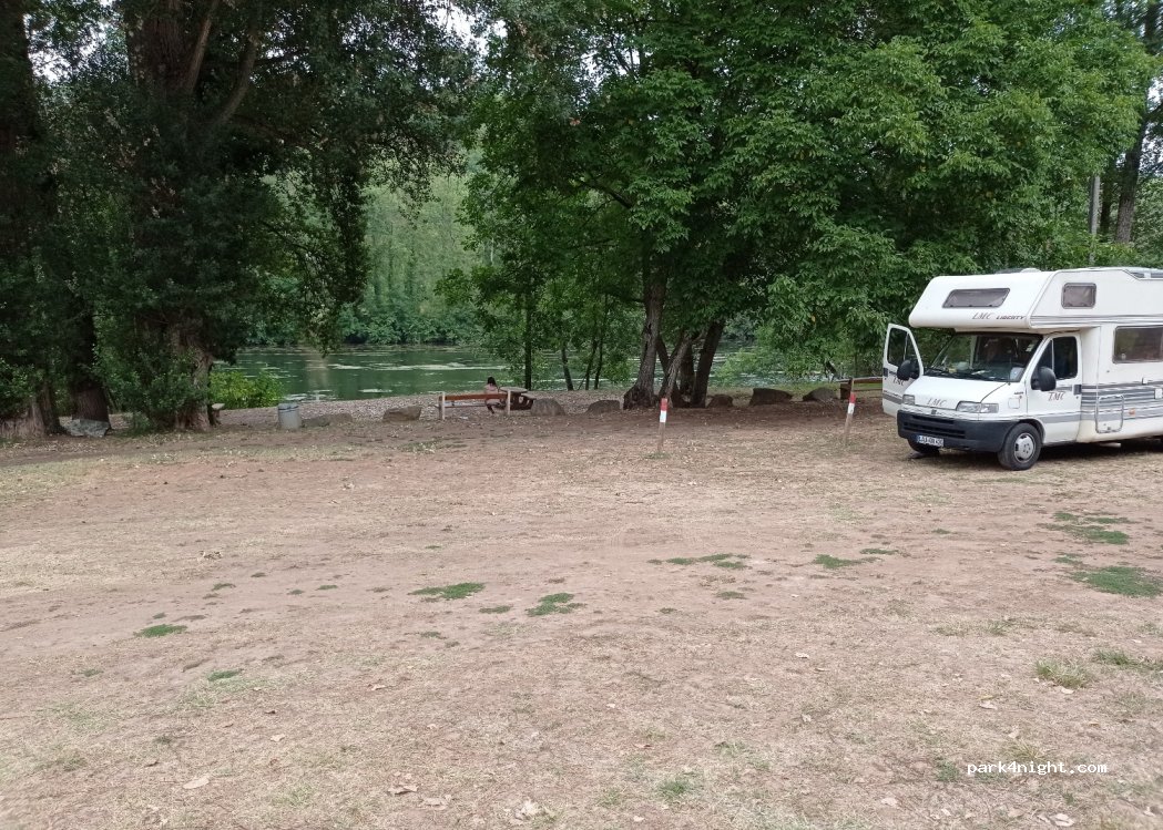 (81160) Saint-Juéry - Chemin de la Plage — foto 4
