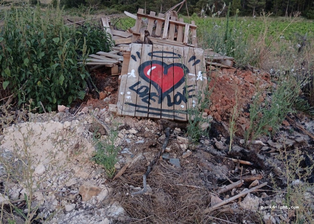 (30430) Barjac - Unnamed Road — foto 4