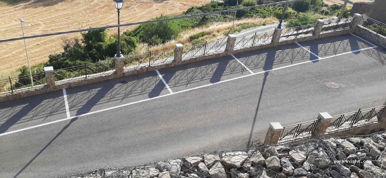 (85011) Acerenza - Via delle Cantine — foto 2
