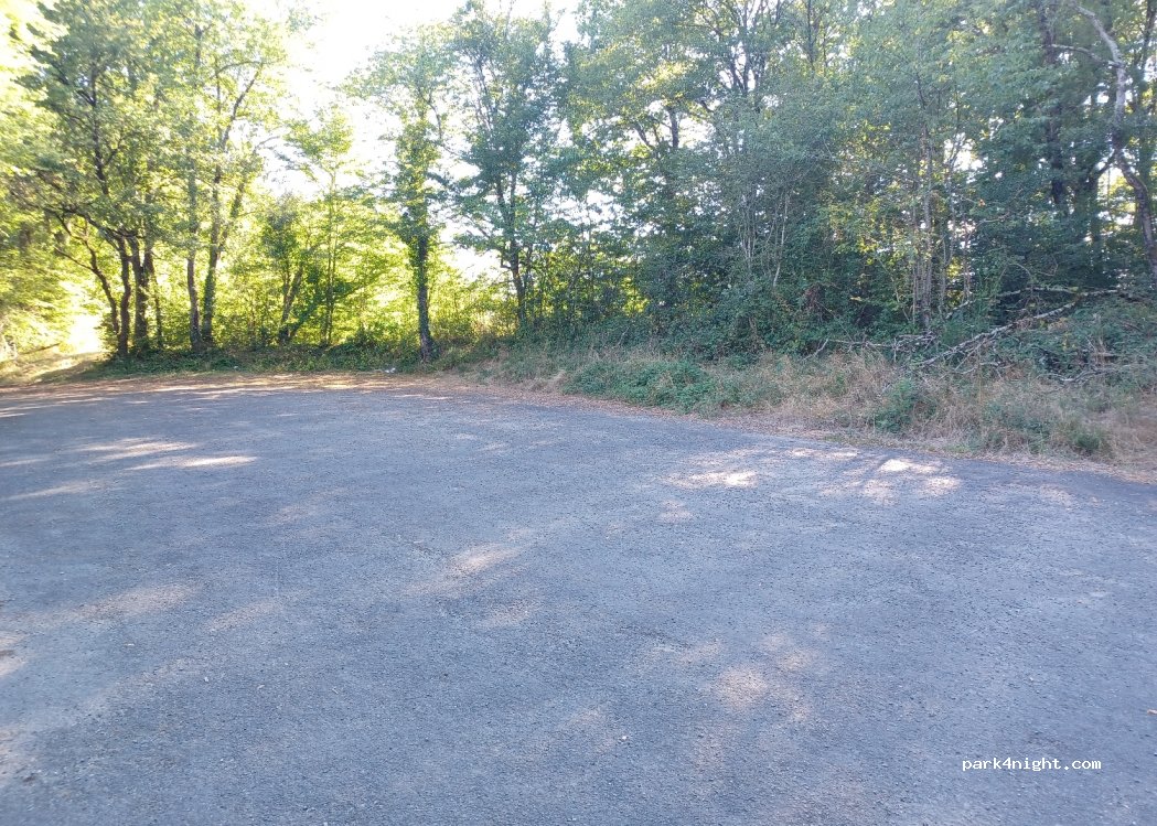 (36270) Éguzon-Chantôme - 7 Route de la Chapelle — foto