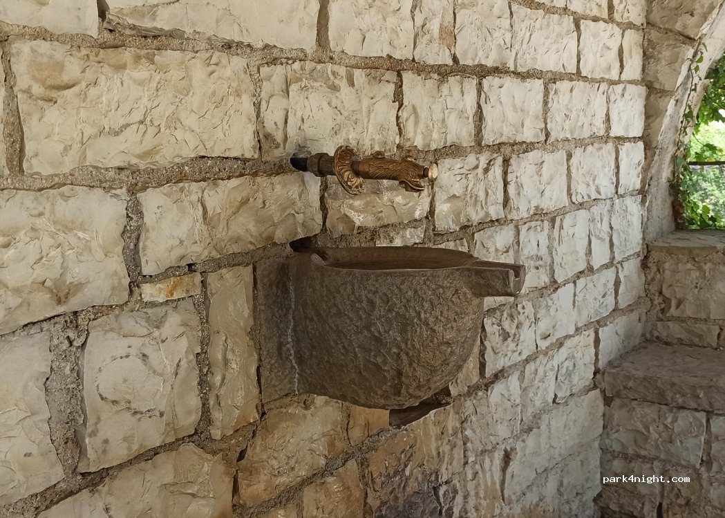 (440 04) Vikos - — foto 2