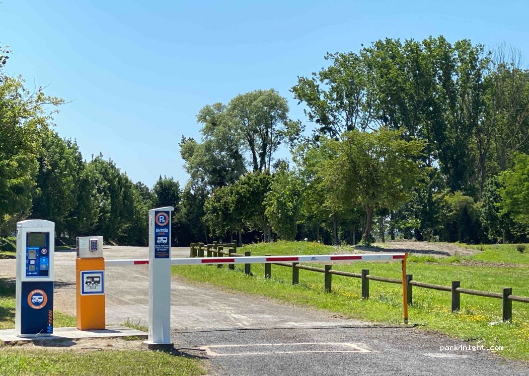 Aire de Camping-Car l’Anse de Moidrey — foto 3