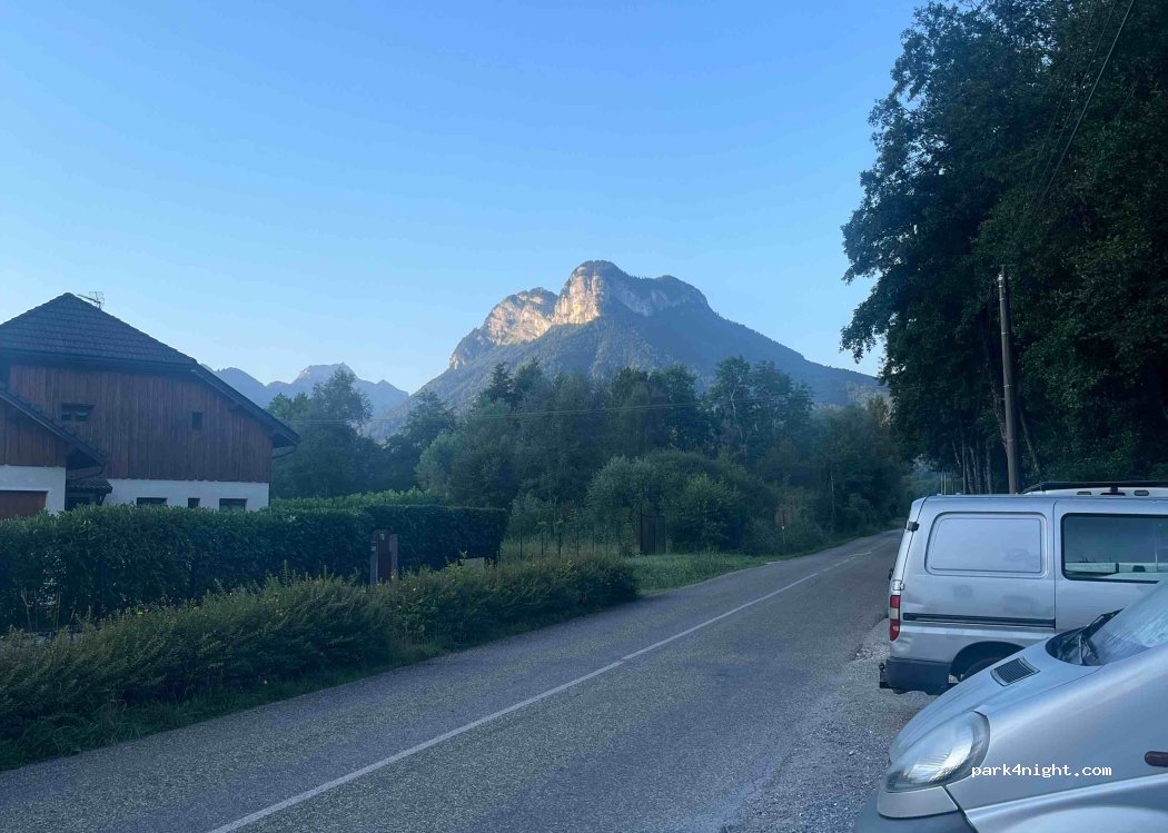 (74210) Lathuile - 1430 Route du Bout du Lac — foto 2
