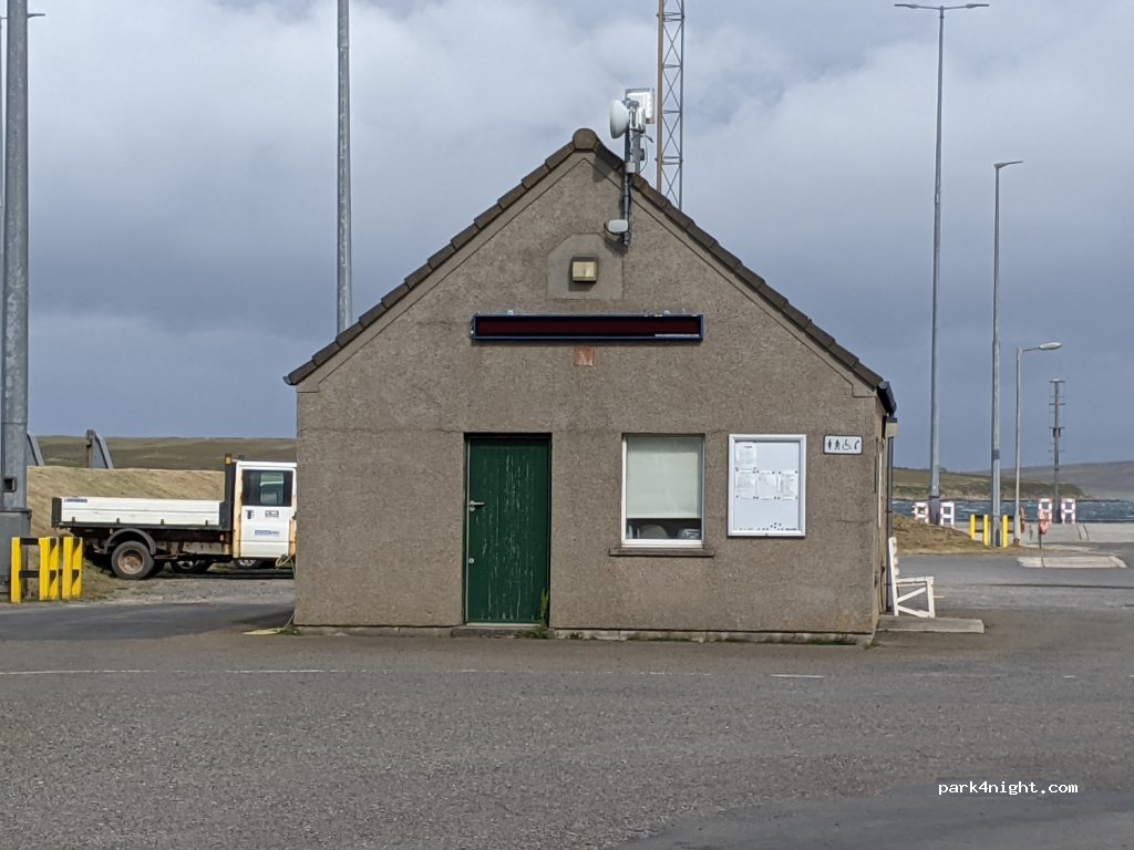 (KW16 3NR) Lyness - — foto