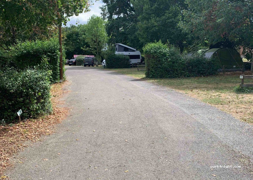 Camping La Grange De Monteillac — foto 3