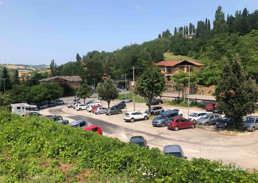 (61029) Urbino - Via Urbinate — foto