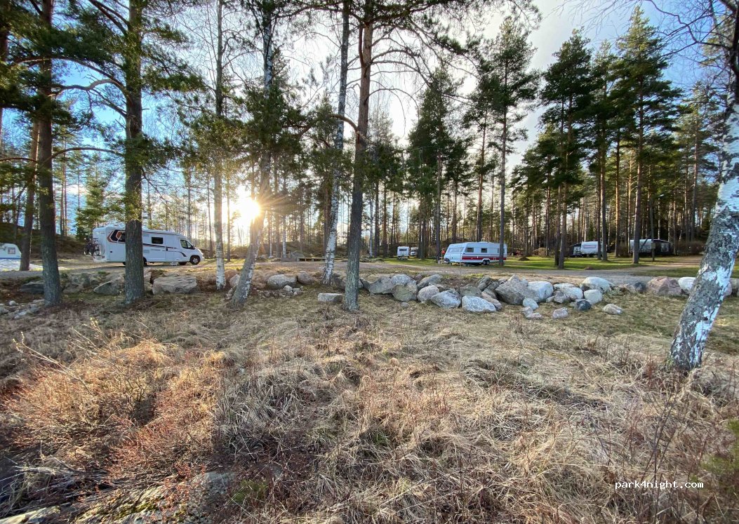 Sahanlahti caravan-alue — foto 3