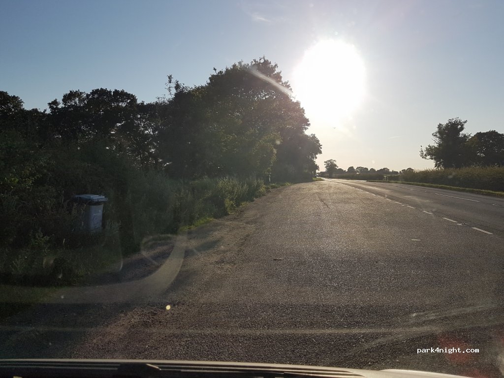 (CW4 8BD) Congleton - Holmes Chapel Road — foto