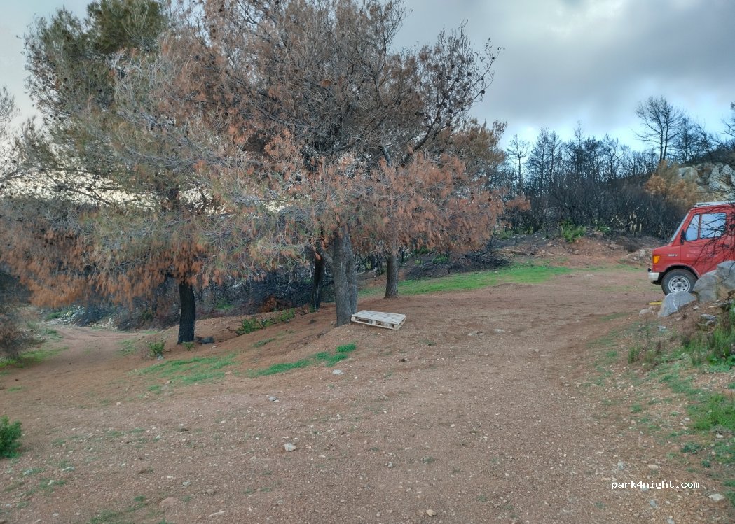 (340 10) Nileas - Unnamed Road — foto