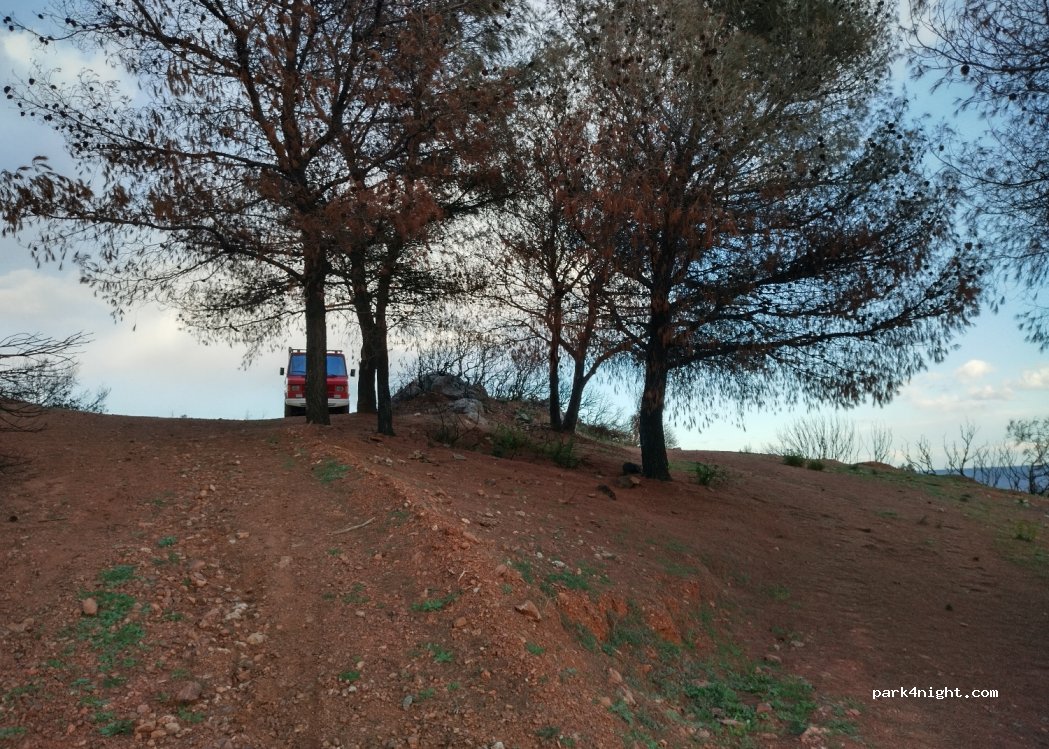 (340 10) Nileas - Unnamed Road — foto 2