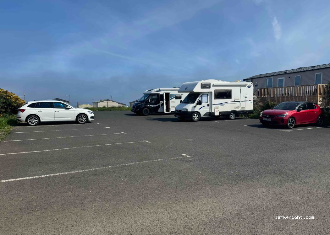 Black Glen Car Park — foto 3