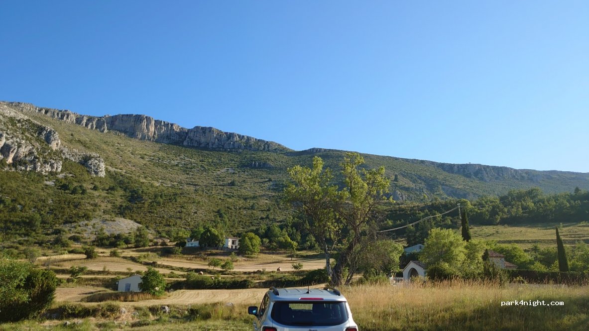 (04120) Rougon - — foto 2