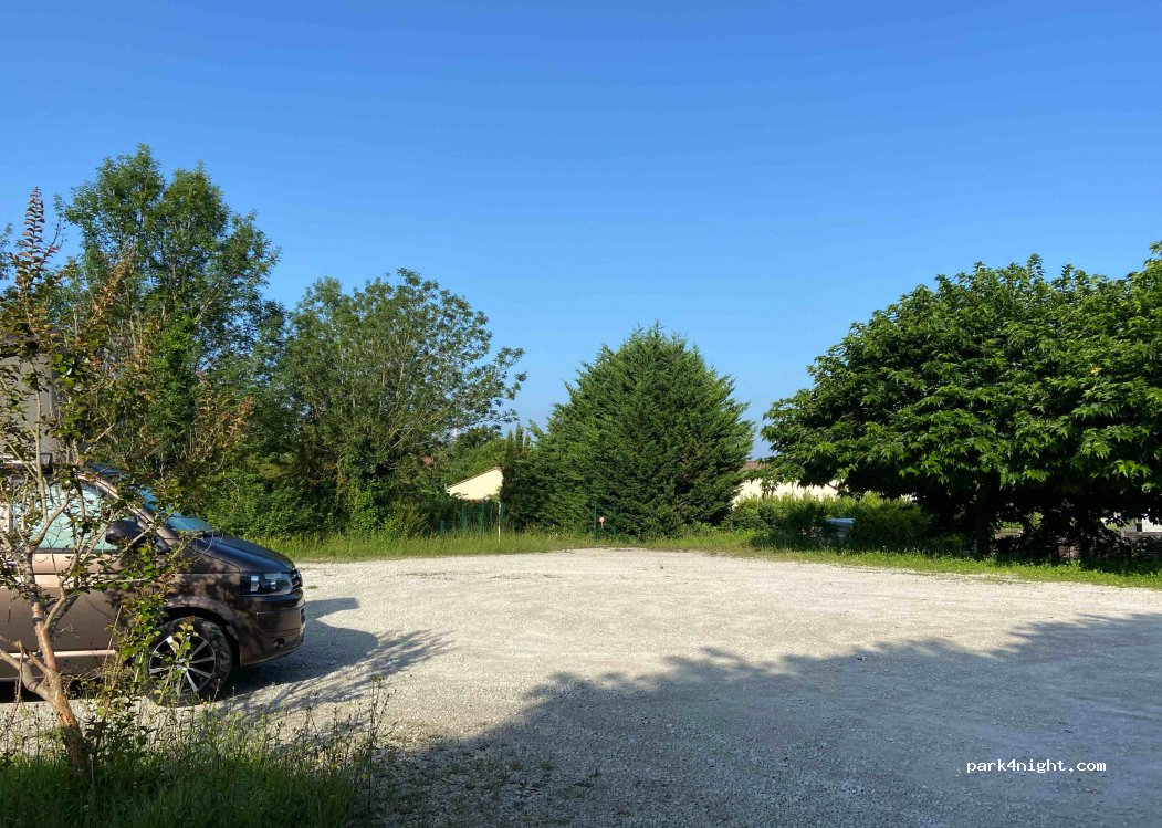 (16400) La Couronne - 111 Route de Breuty — foto 2
