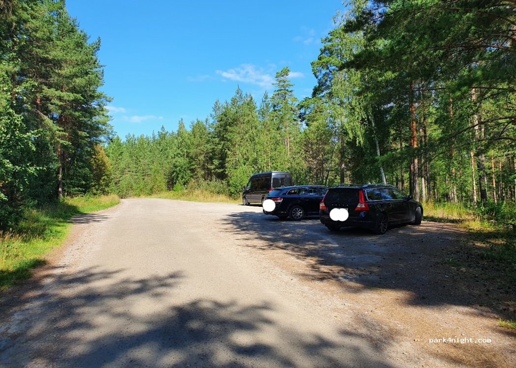 (641 32) Katrineholm - 27 Eriksbergsvägen — foto 2