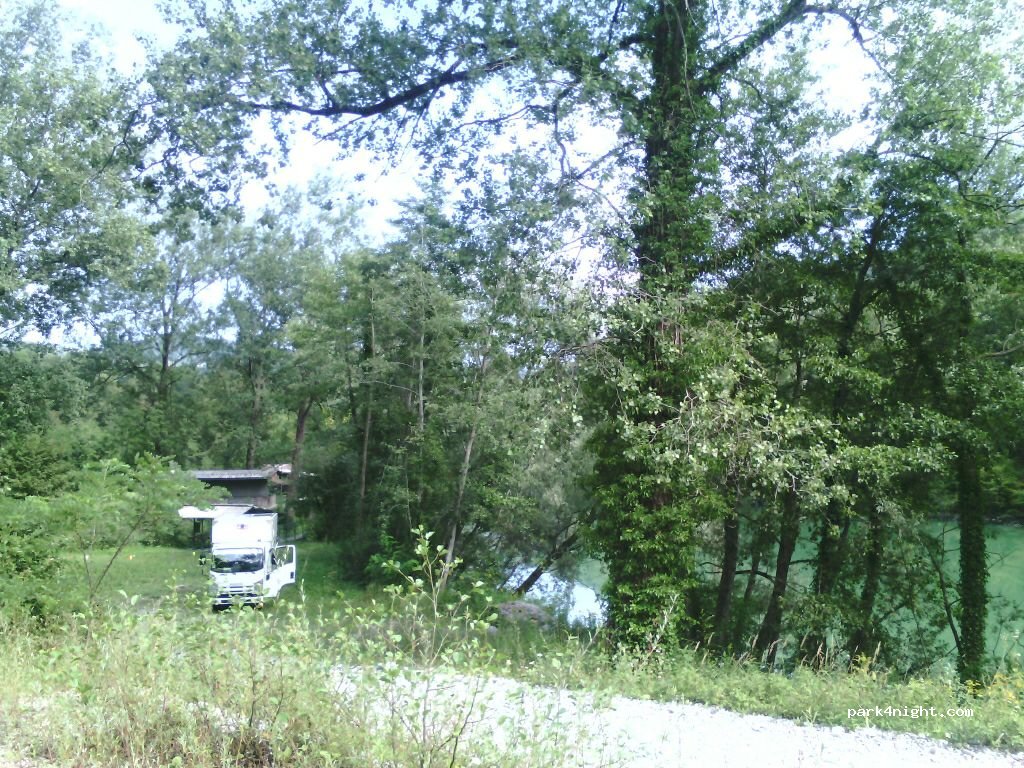 (5215) Ročinj - Ročinj — foto