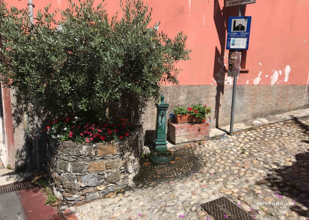 (16039) Sestri Levante - 2 Via Croce — foto