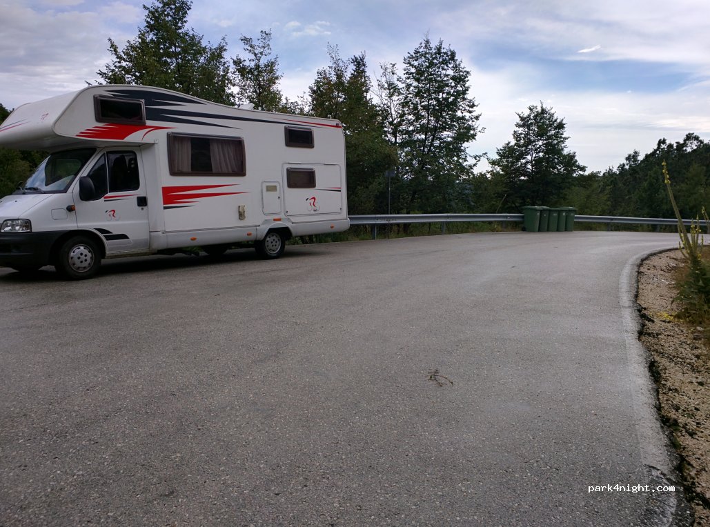 (440 07) Vradeto - Unnamed Road — foto