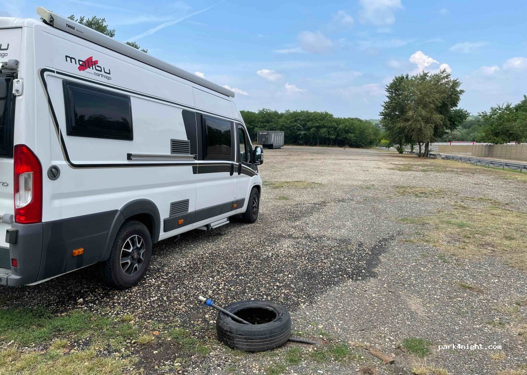 (2146) Mogyoród - Hungaroring utca — foto 3