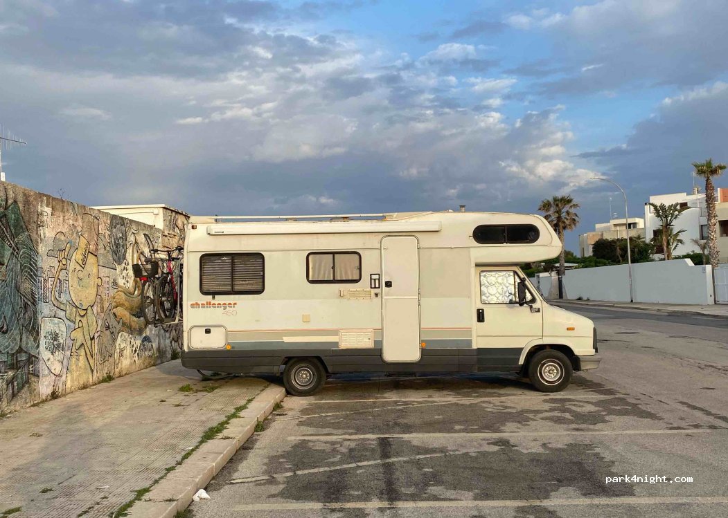 (70044) Polignano a Mare - a1 Via Madonna D'Altomare — foto 3
